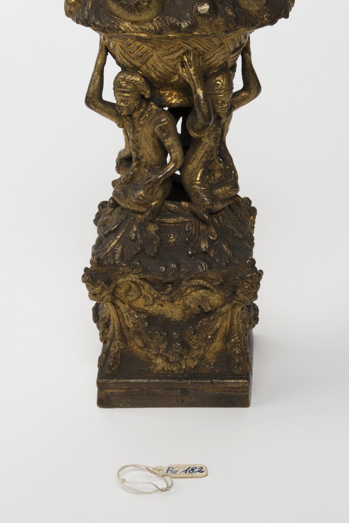 MAK/Aslan Kudrnofsky